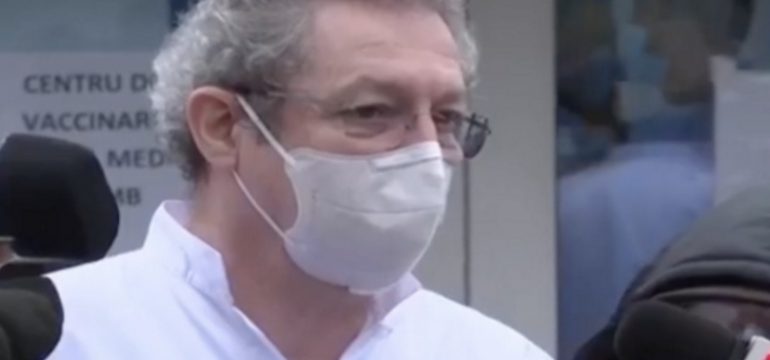 cercel bagat in fata