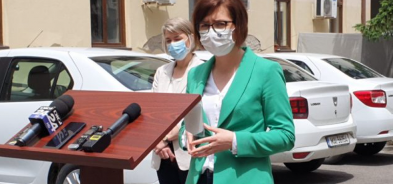 Polish_20210620_200135058