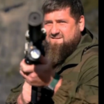 Kadîrov s-a filmat cum se luptă eroic cu inamici imaginari. Mai mulți pokemoni au fost lichidați cu sânge rece