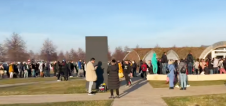 Polish_20230101_205432536