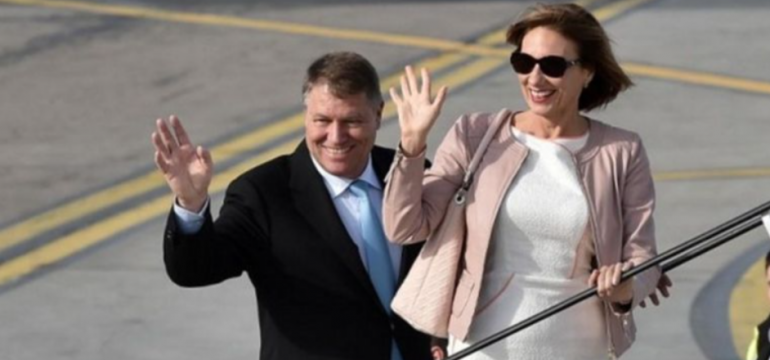 Iohannis Carmen avion
