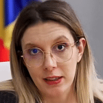 Au huiduit-o amantele PSD-iștilor fiindcă le-a tăiat banii